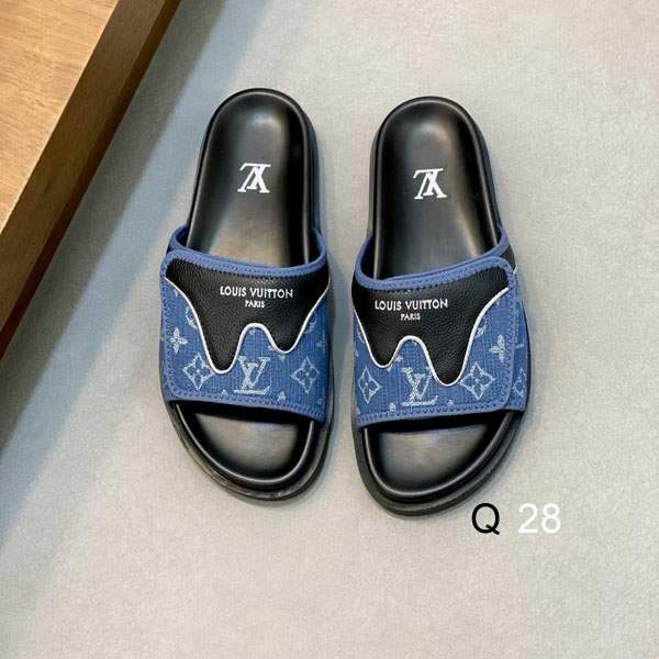 Picture of Louis Vuitton Slippers _SKULVsz38-45N0306288